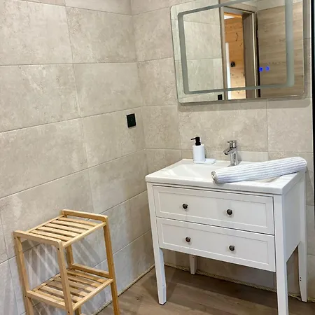 Capucine Ou Clochette 5p - Privatif Chalet Rochesson