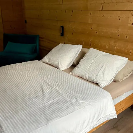 Capucine Ou Clochette 5p - Privatif *