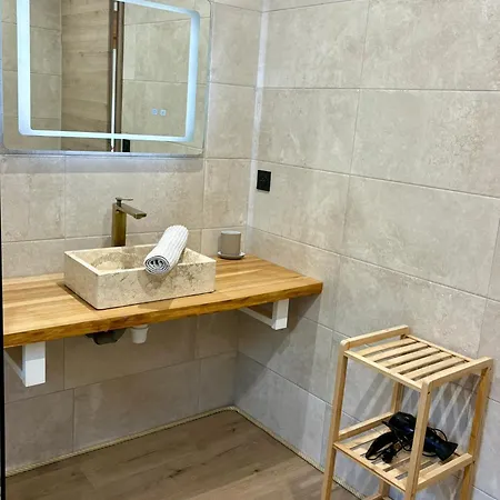 Capucine Ou Clochette 5p - Privatif Chalet Rochesson