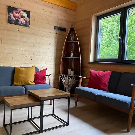 Capucine Ou Clochette 5p - Privatif Rochesson