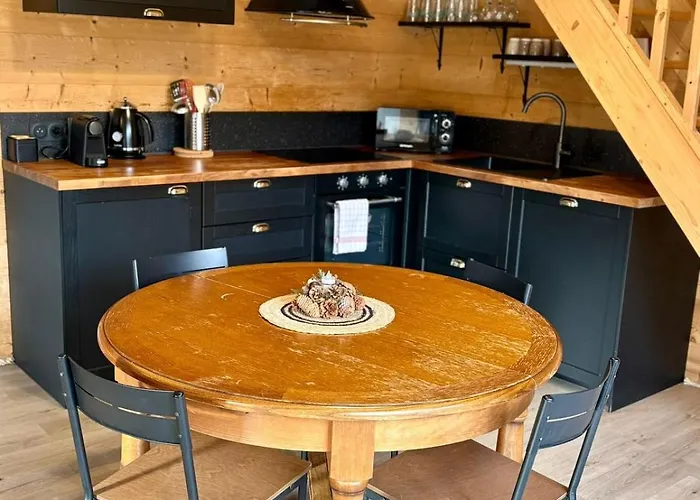 Capucine Ou Clochette 5p - Privatif *