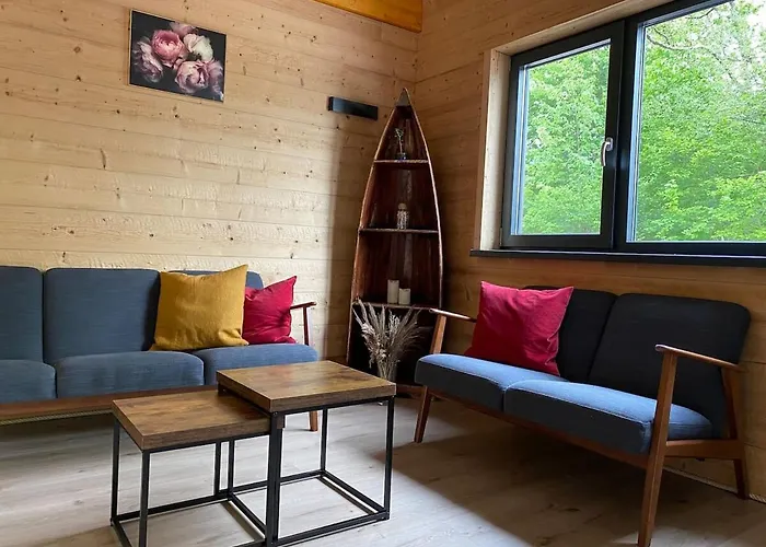 Capucine Ou Clochette 5p - Privatif Rochesson